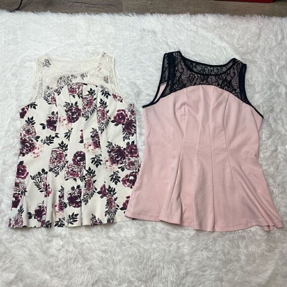 Ricki's Sleeveless Top Set of 2 Size Medium Lace Stretch Floral Pink Fitted - Picture 2 of 13